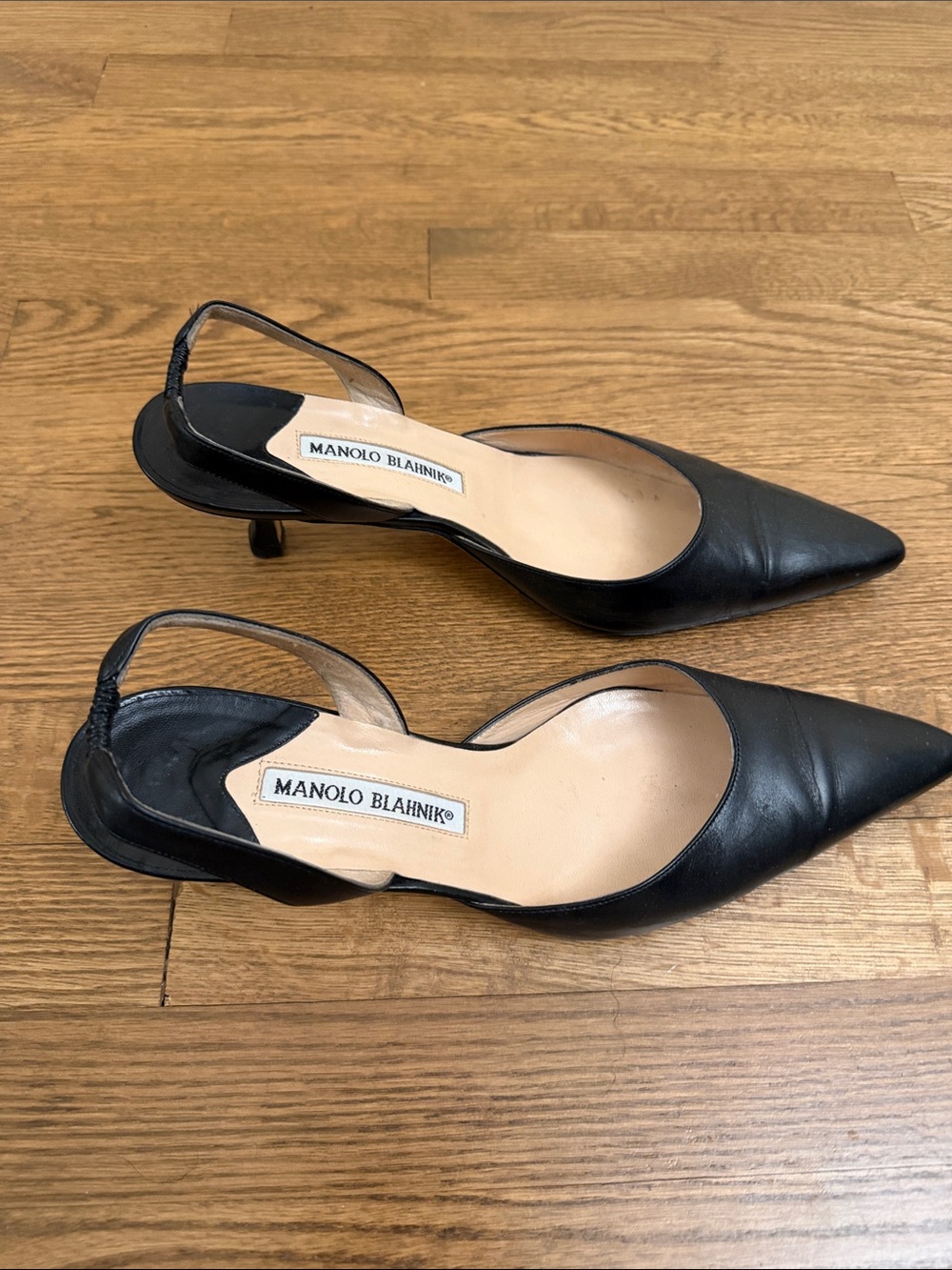 Manolo Blahnik Black Pointed Slingback Heels - Picture 3 of 6